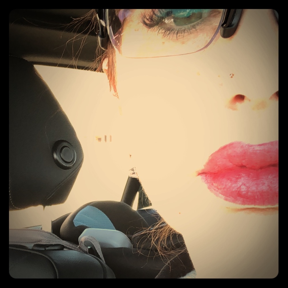 Meet your Posher, Juanna